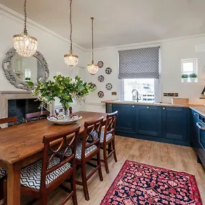 Apartment Luxury Regency In Centre
