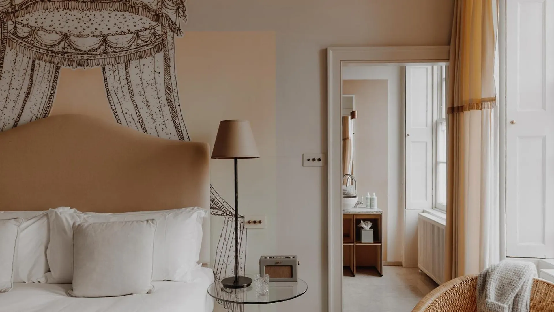 No 15 By Guesthouse, Bath 5*,  United Kingdom